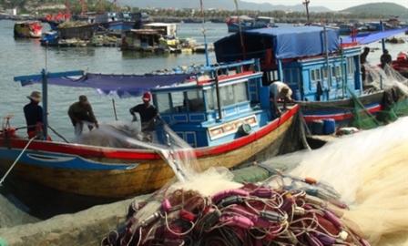 Les pêcheurs de Khanh Hoà partent en campagne au large
